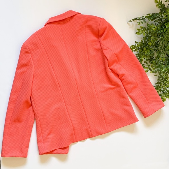 Investments Open Front Textured Jacket - Picture 3 of 5